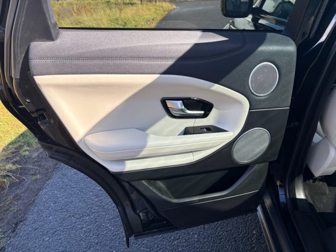 2025 Land Rover Range Rover Evoque