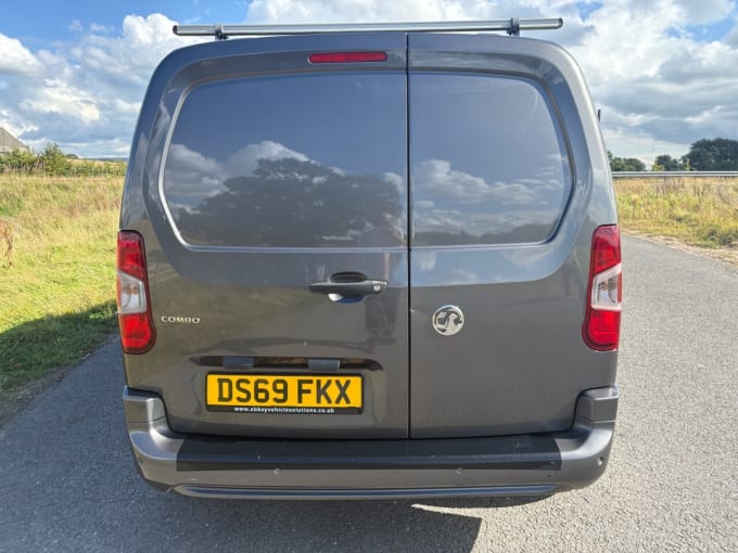 2019 Vauxhall Combo