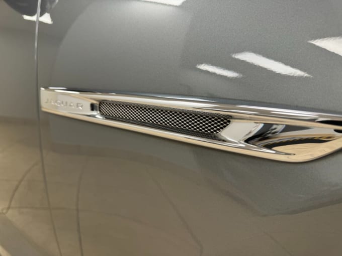 2014 Jaguar Xj