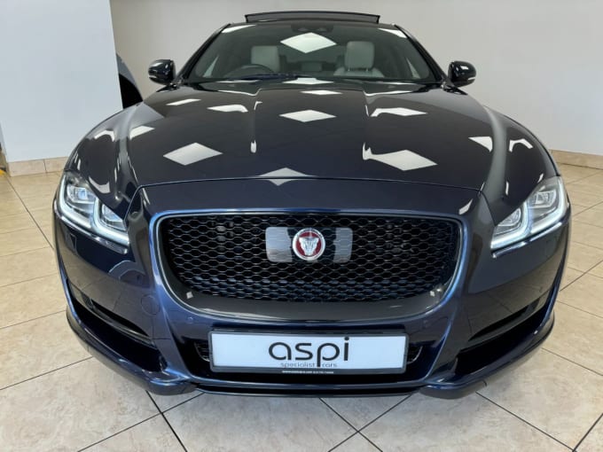 2024 Jaguar Xj