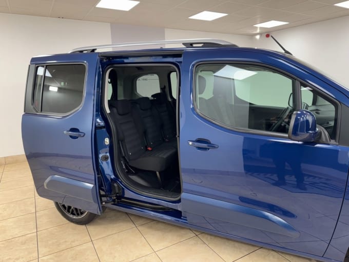 2025 Vauxhall Combo Life