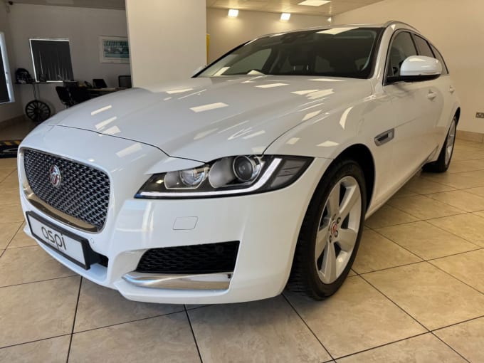 2025 Jaguar Xf