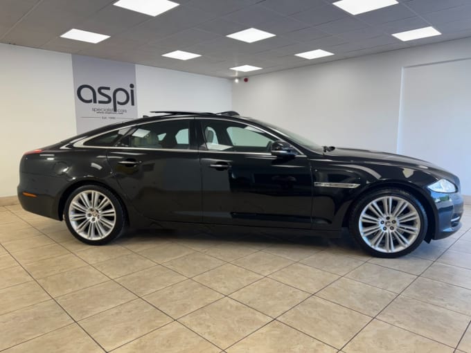 2025 Jaguar Xj