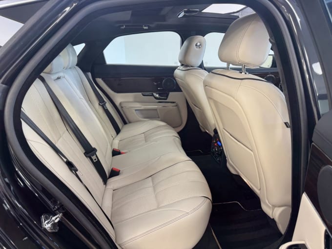 2025 Jaguar Xj