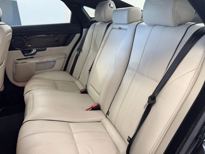2025 Jaguar Xj