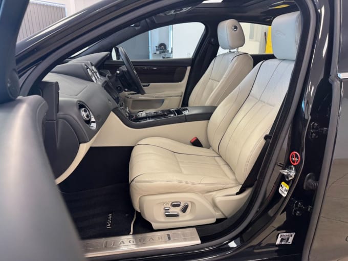 2025 Jaguar Xj