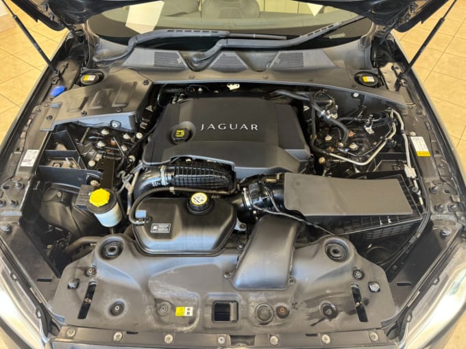 2025 Jaguar Xj