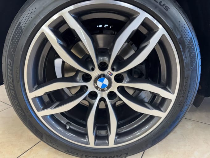 2025 BMW X4