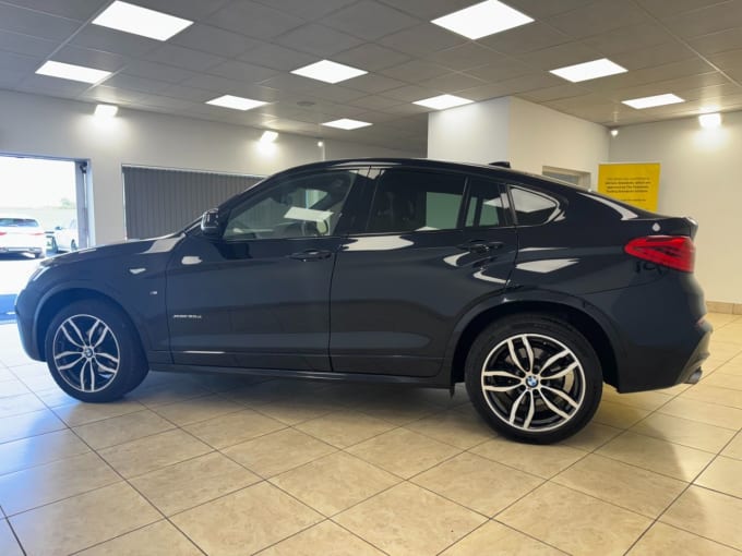 2025 BMW X4