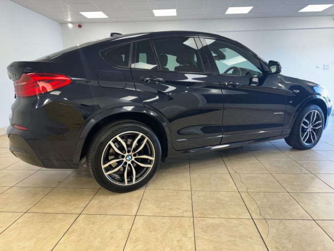 2025 BMW X4
