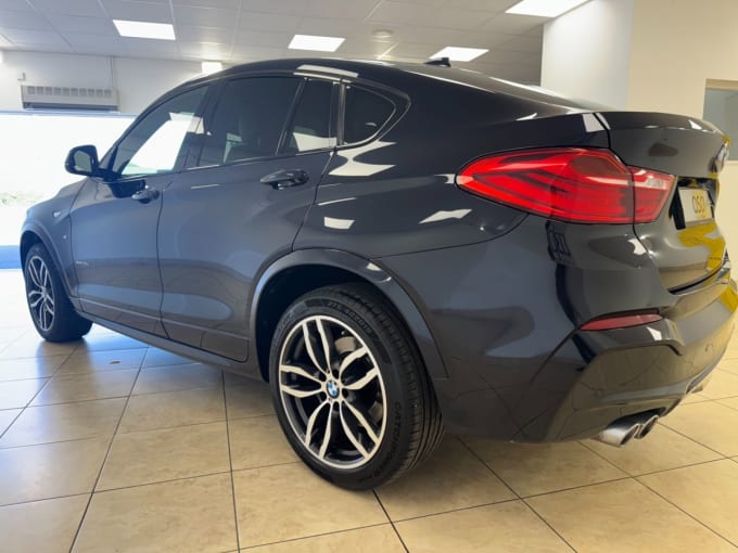 2025 BMW X4