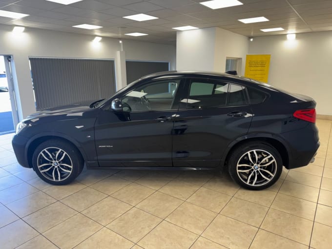 2025 BMW X4