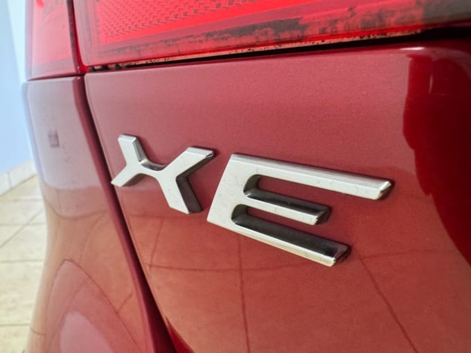 2025 Jaguar Xe