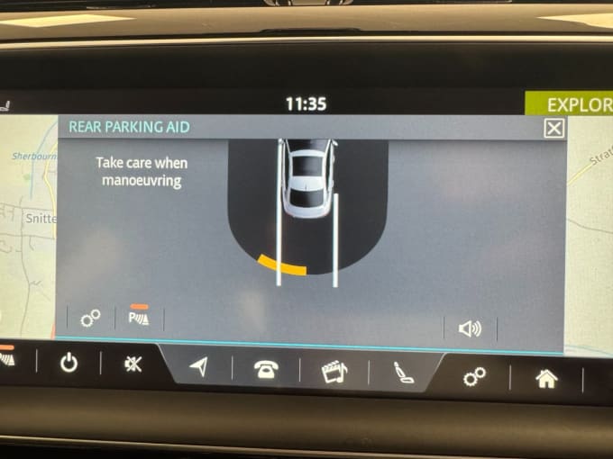 2025 Jaguar Xe