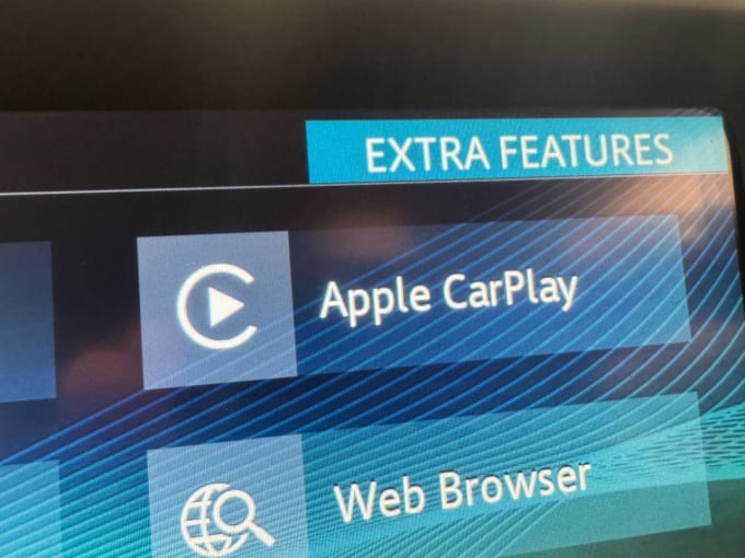 2025 Jaguar Xe
