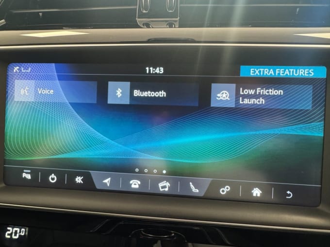 2025 Jaguar Xe
