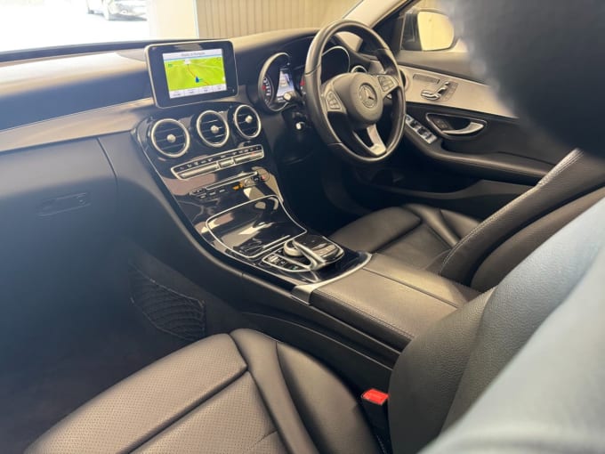 2025 Mercedes-benz C-class