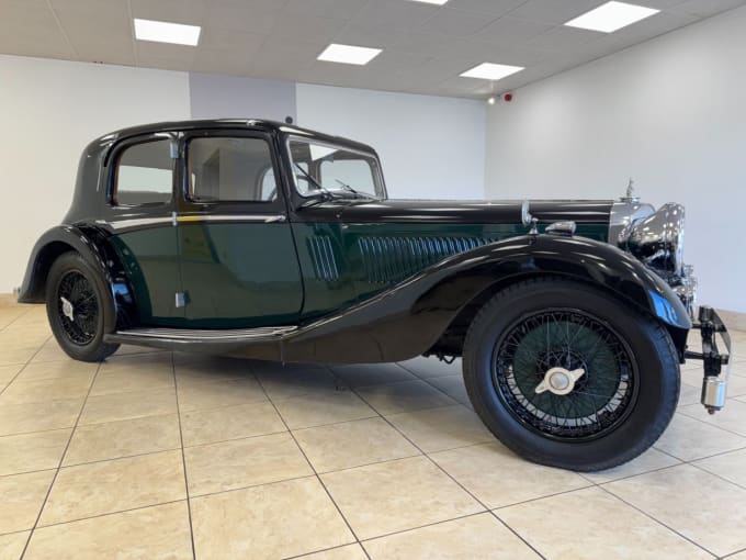 2025 Alvis Unspecified
