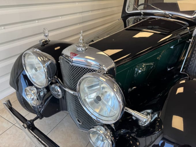 2025 Alvis Unspecified