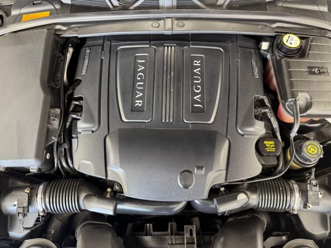 2025 Jaguar Xf