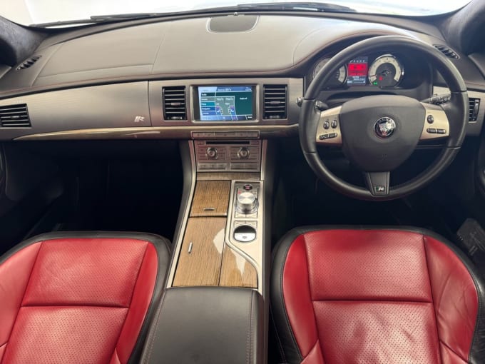 2025 Jaguar Xf