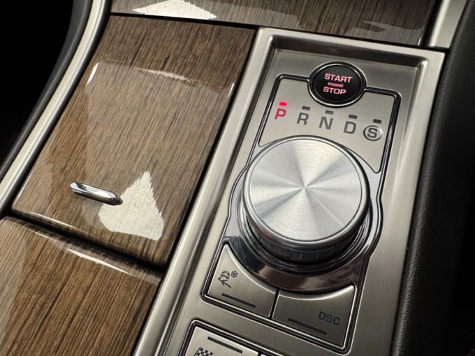 2025 Jaguar Xf