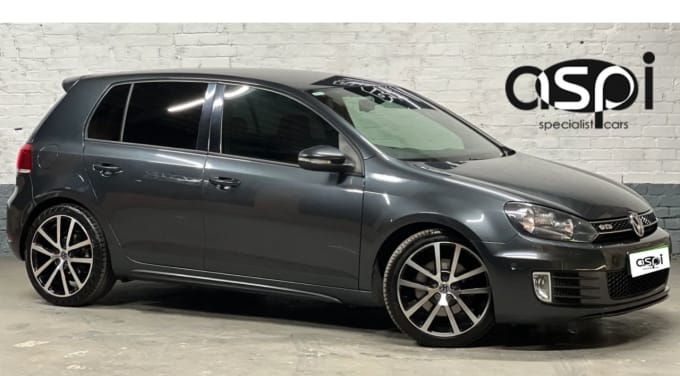 2025 Volkswagen Golf