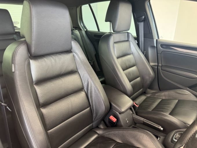 2011 Volkswagen Golf