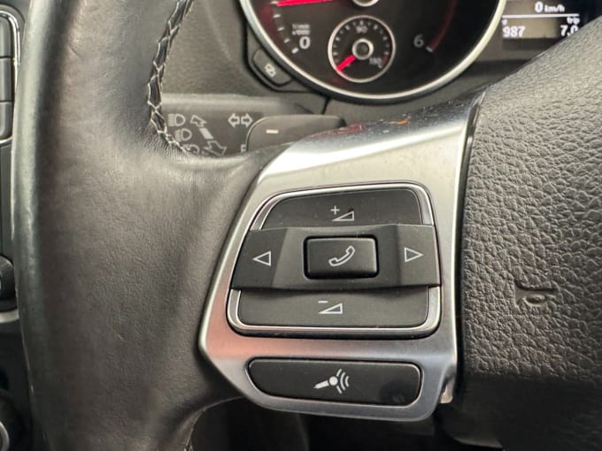 2011 Volkswagen Golf