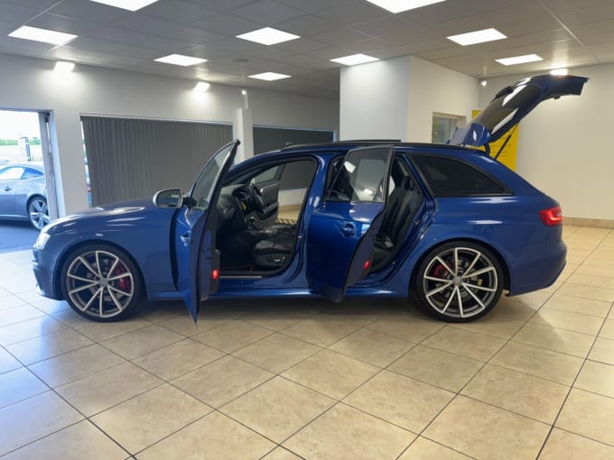 2025 Audi Rs4 Avant