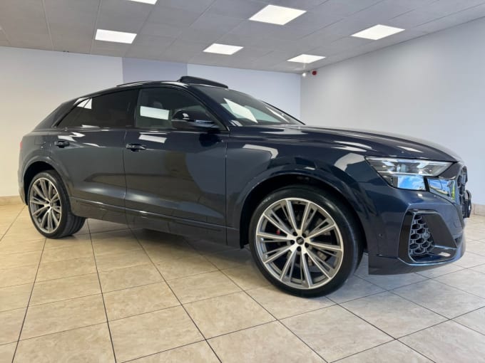 2025 Audi Sq8
