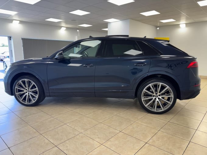 2025 Audi Sq8