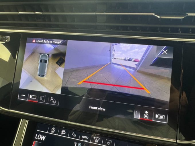 2025 Audi Sq8