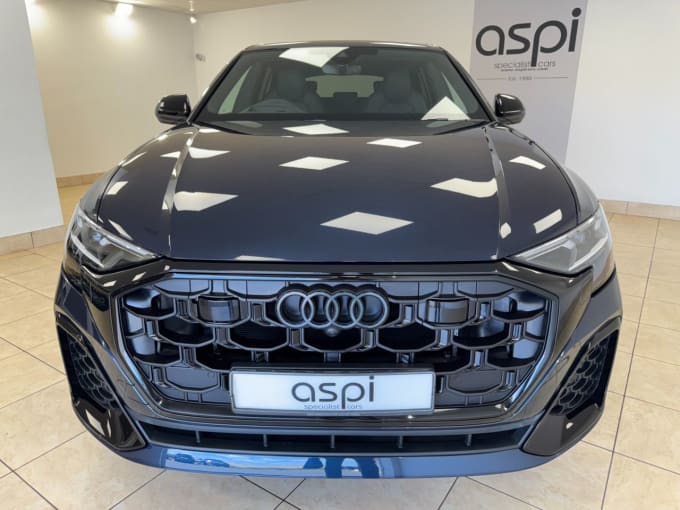2025 Audi Sq8