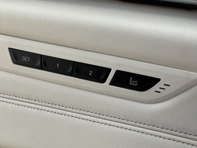 2025 BMW Alpina B5