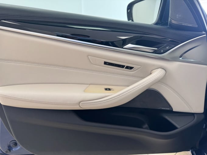 2025 BMW Alpina B5