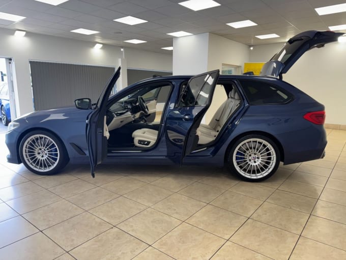 2025 BMW Alpina B5