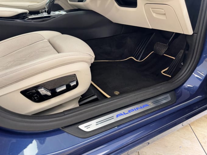 2025 BMW Alpina B5