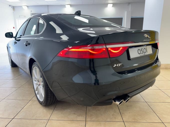 2017 Jaguar Xf