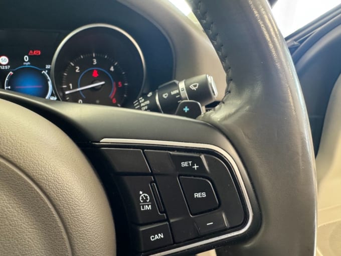 2017 Jaguar Xf