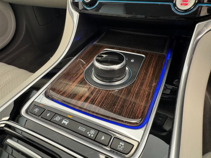 2017 Jaguar Xf