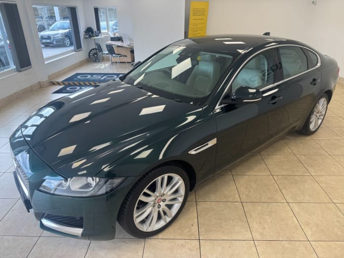 2017 Jaguar Xf