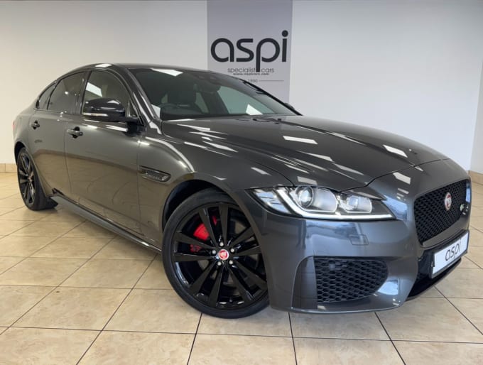 2016 Jaguar Xf