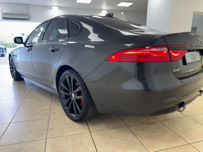 2016 Jaguar Xf