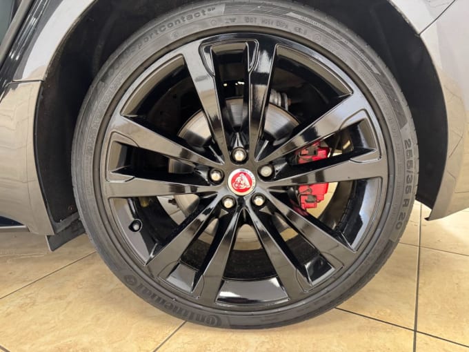2016 Jaguar Xf