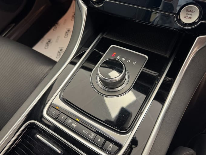 2016 Jaguar Xf