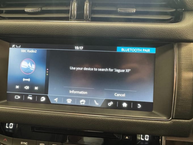 2016 Jaguar Xf
