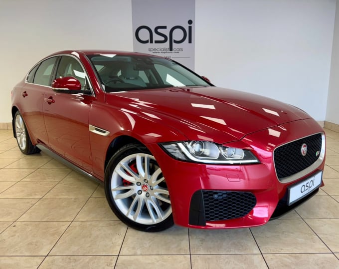 2017 Jaguar Xf