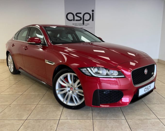 2017 Jaguar Xf