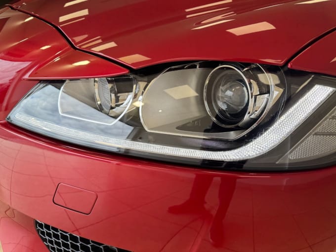2017 Jaguar Xf